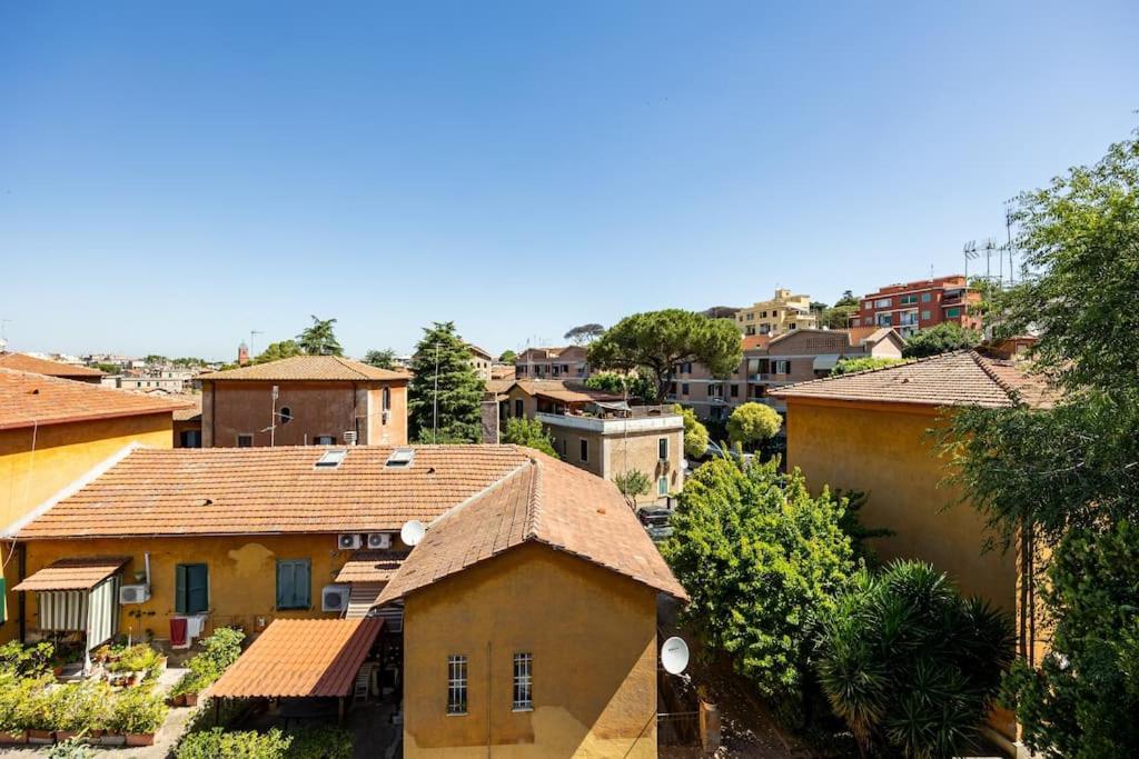Apartment Loft In Garbatella